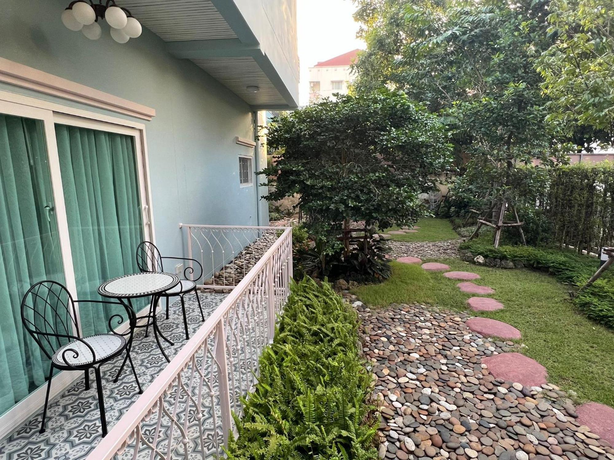 Dusita Residence Bangkok Room photo