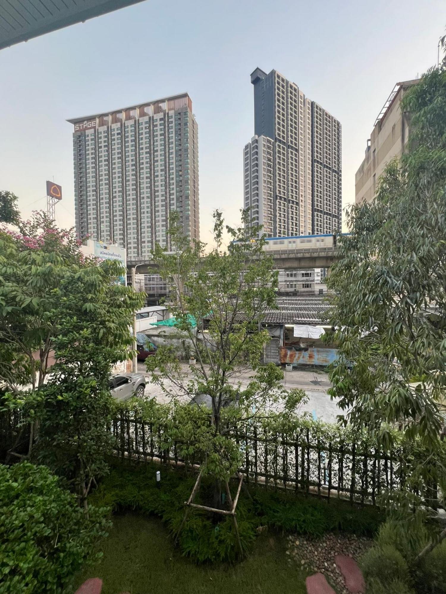 Dusita Residence Bangkok Exterior photo